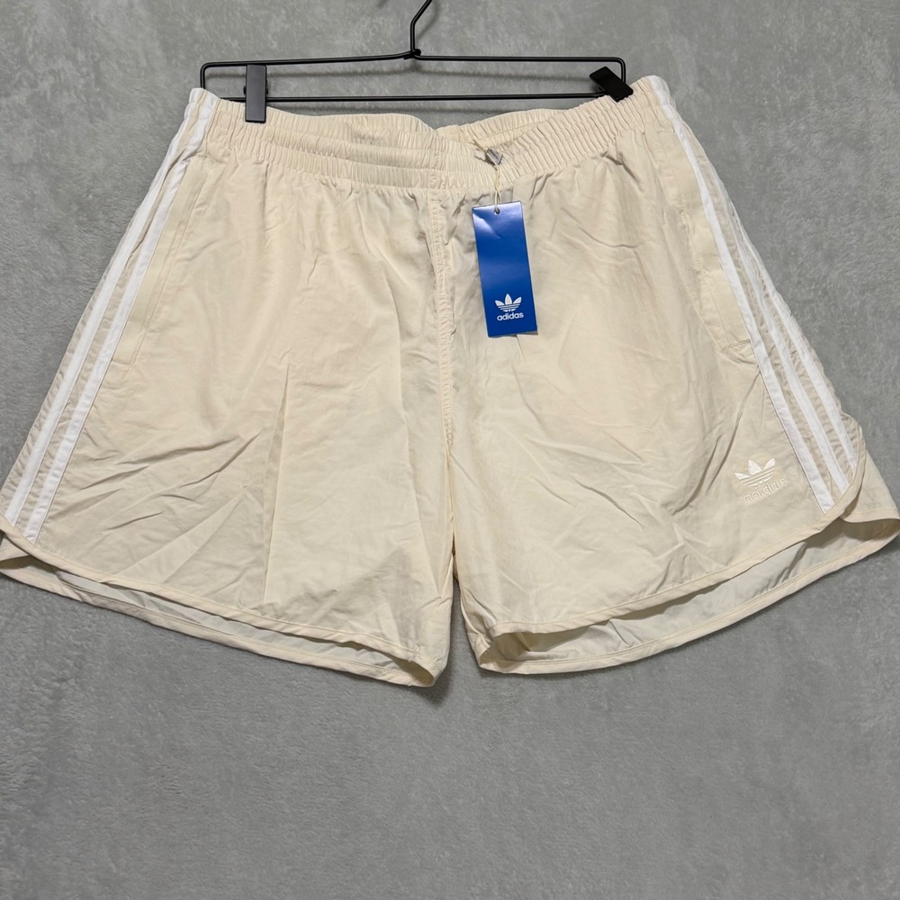 Adidas Sprinter Shorts Mens XS Wonder White Originals Nylon 3-Stripe TM9417